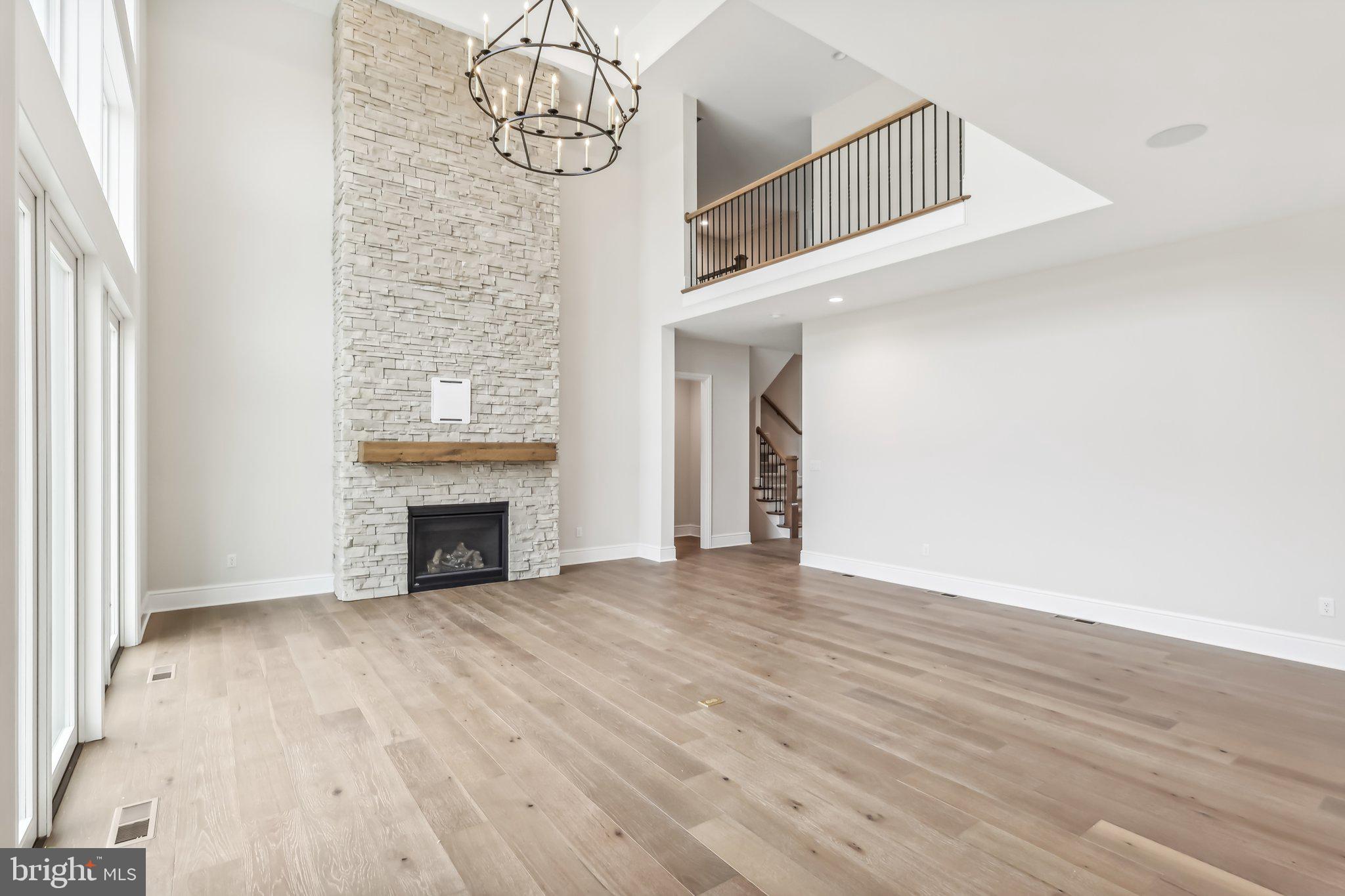 ENCLAVE AT GROVE - Residential