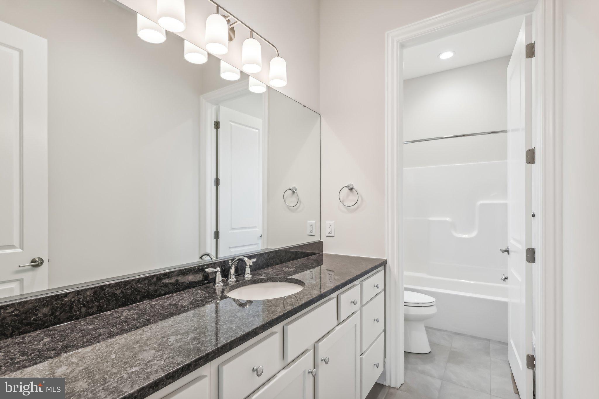 ENCLAVE AT GROVE - Residential