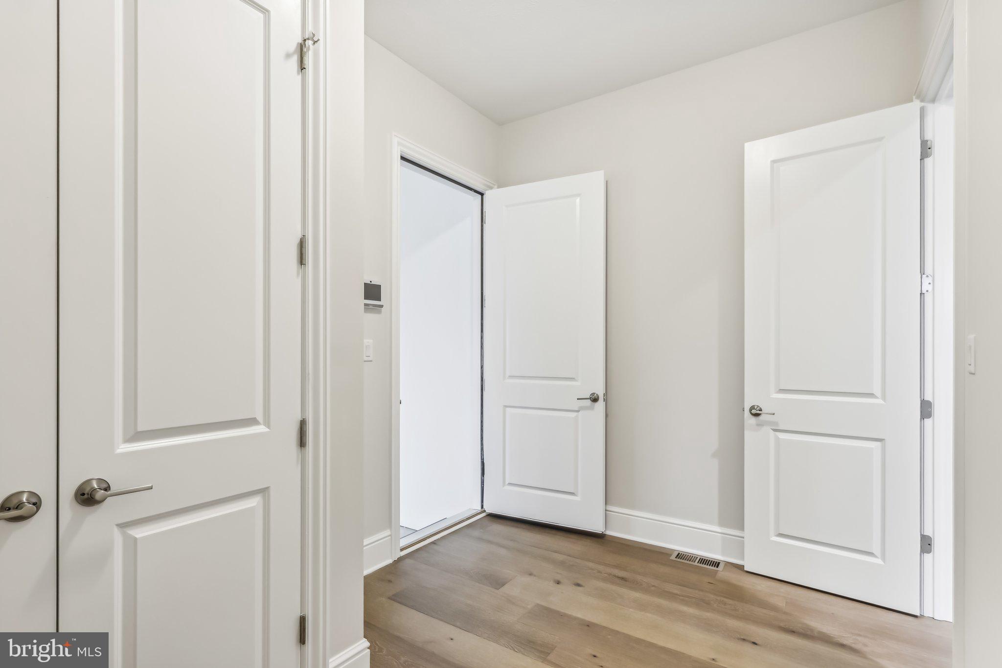 ENCLAVE AT GROVE - Residential