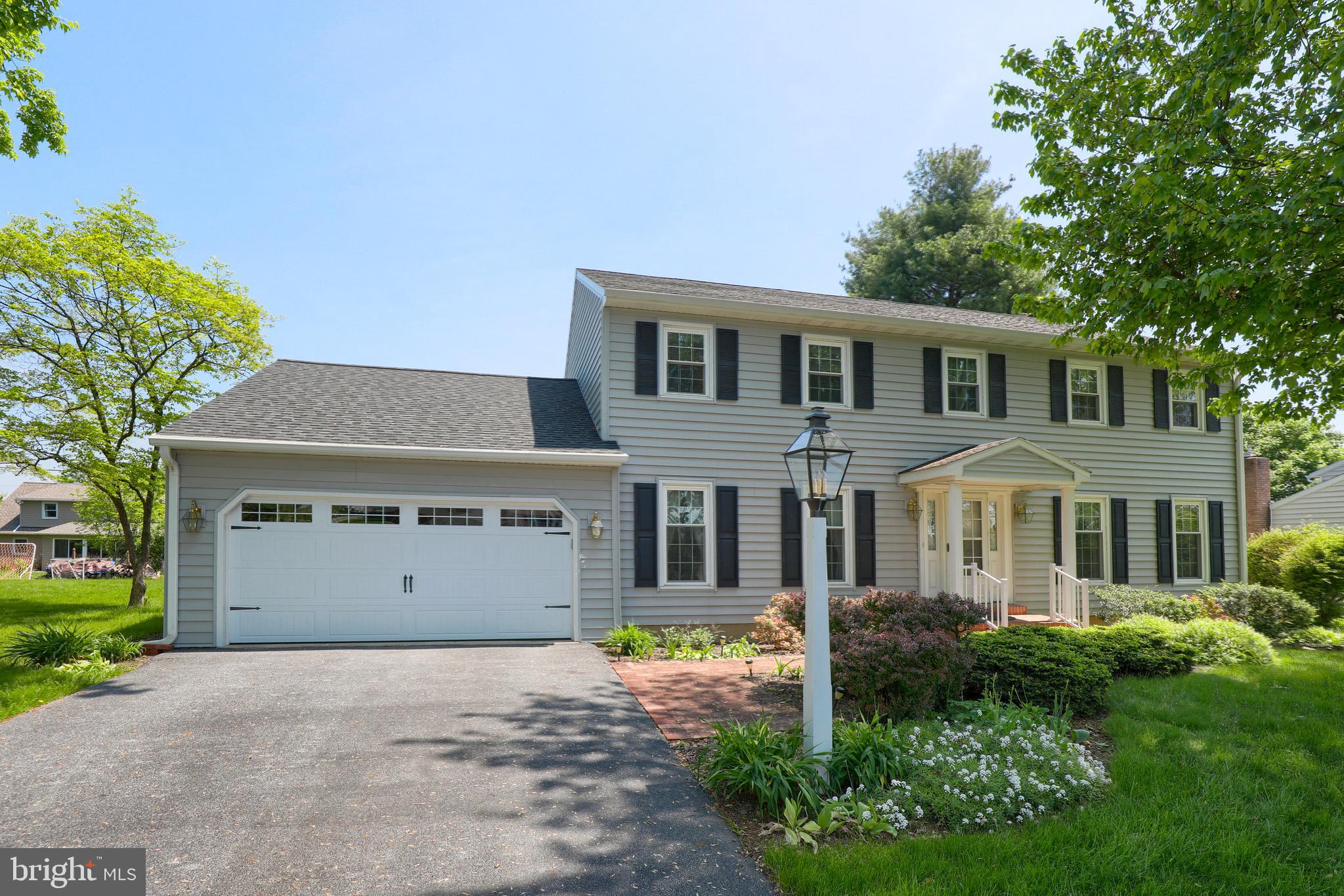 NORTHBROOK HILLS - Residential