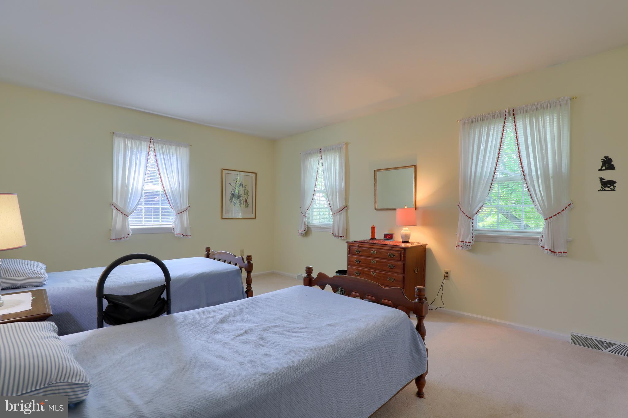 NORTHBROOK HILLS - Residential