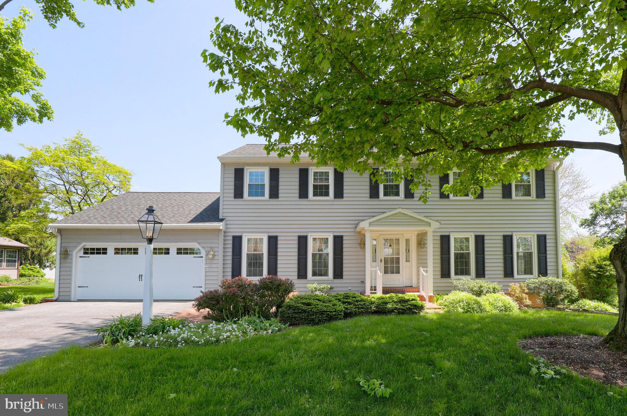 NORTHBROOK HILLS - Residential