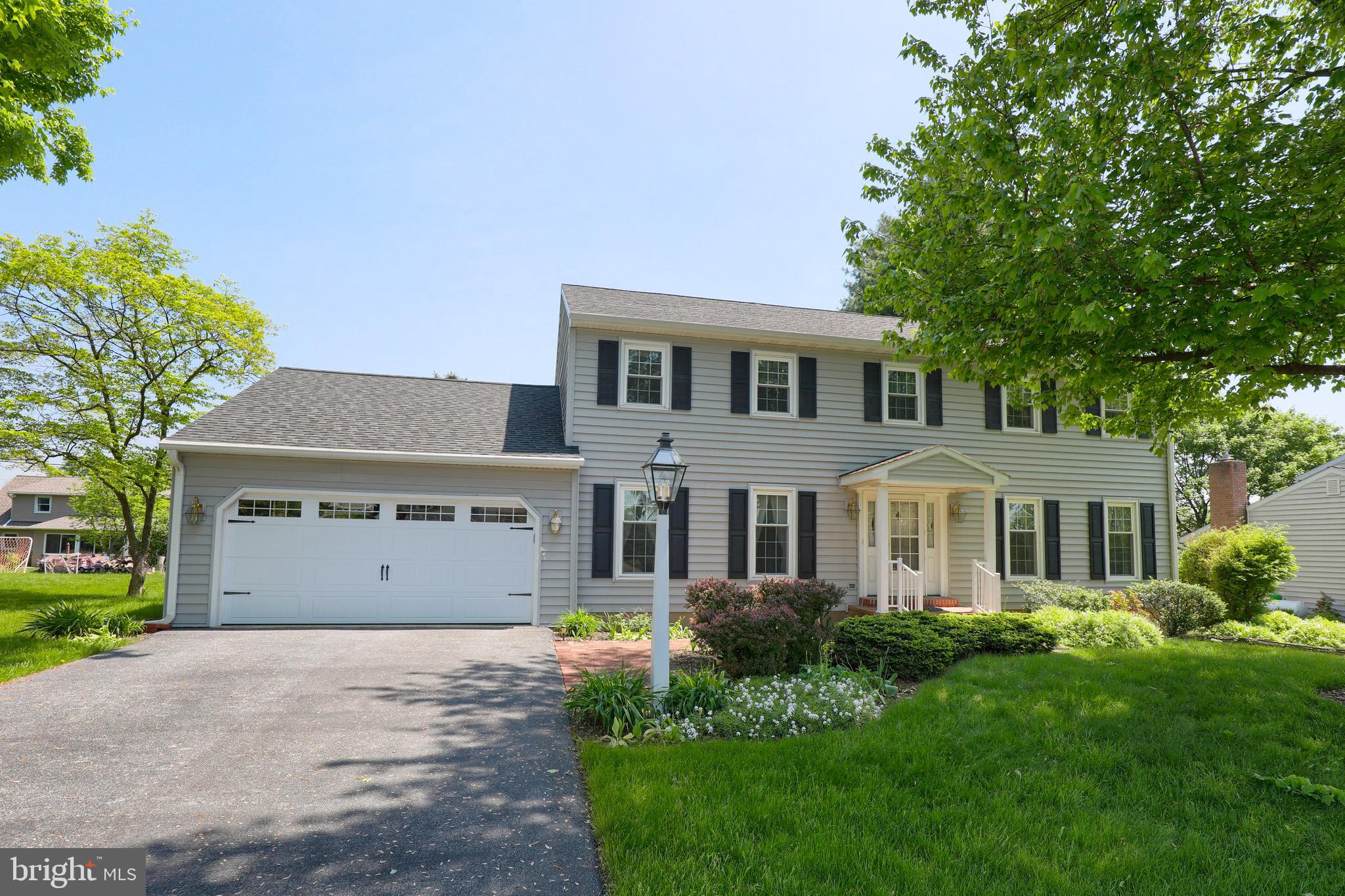 NORTHBROOK HILLS - Residential