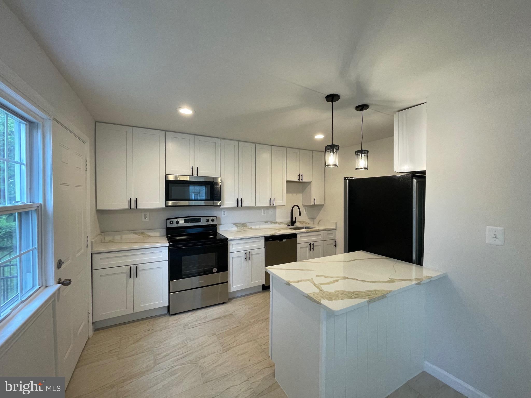 HILLCREST HEIGHTS - Residential