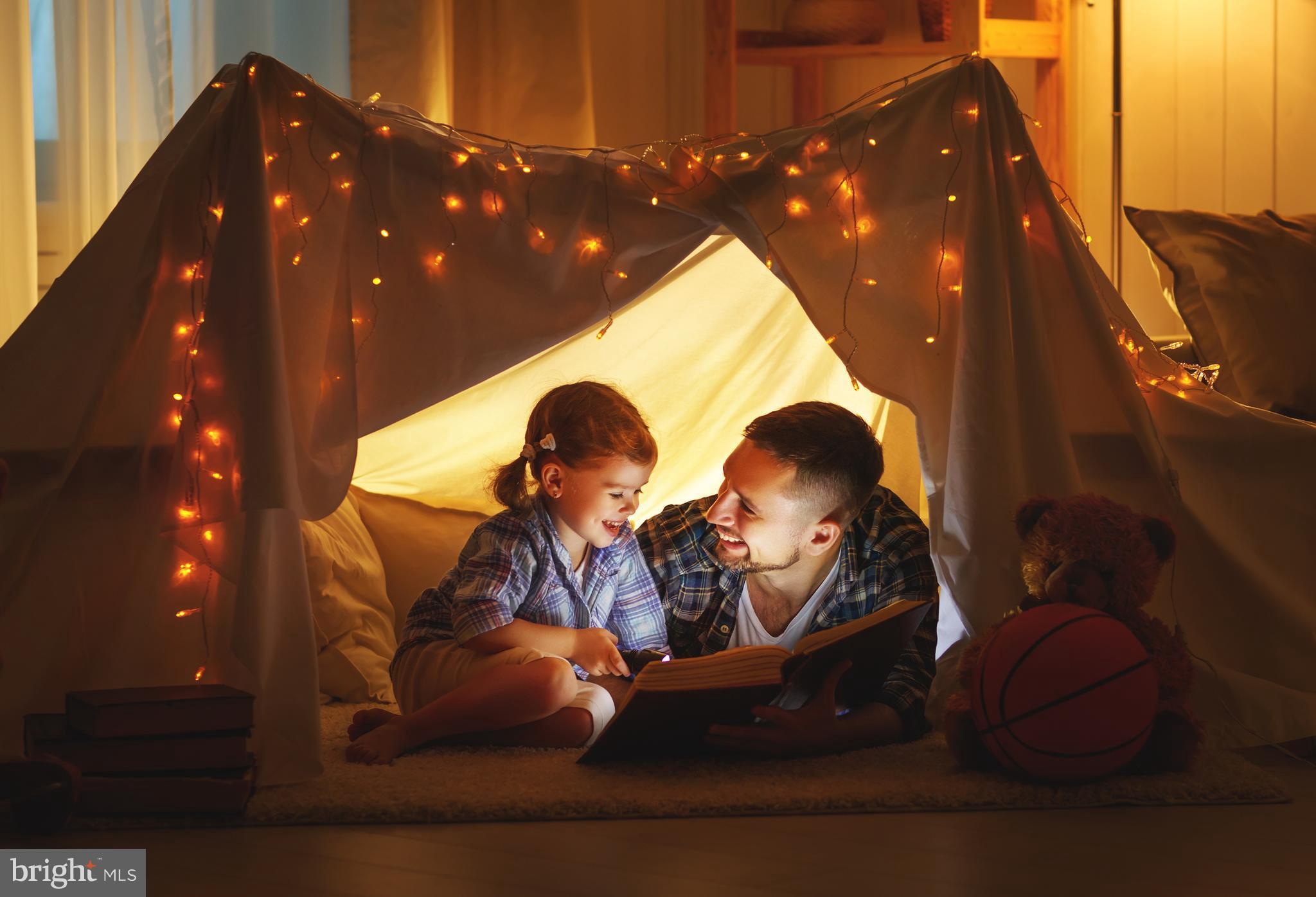 LAKE LINGANORE WOODRIDGE - Residential