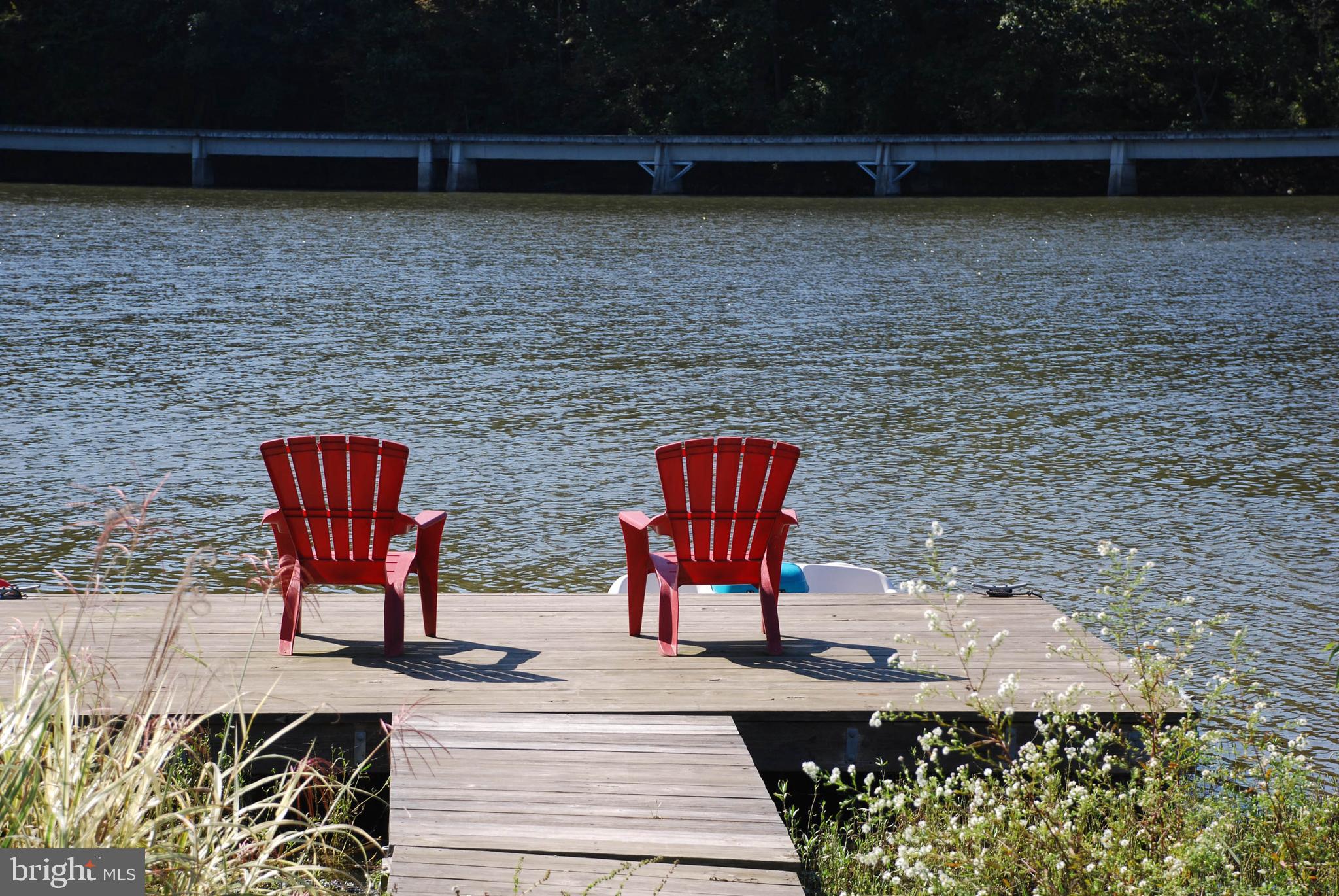 LAKE LINGANORE WOODRIDGE - Residential