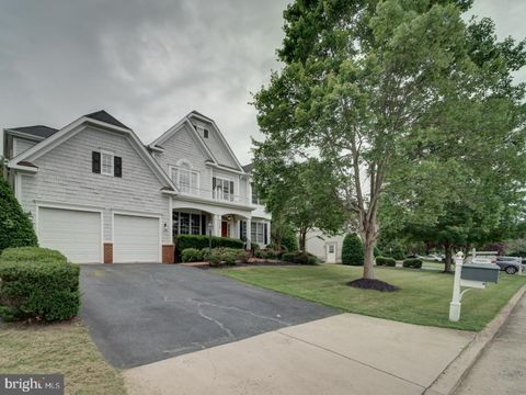 8429 LINK HILLS LOOP GAINESVILLE VA 20155