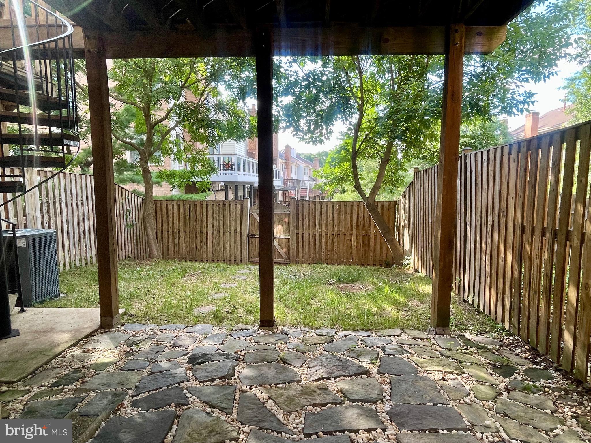 SULLY STATION - Residential