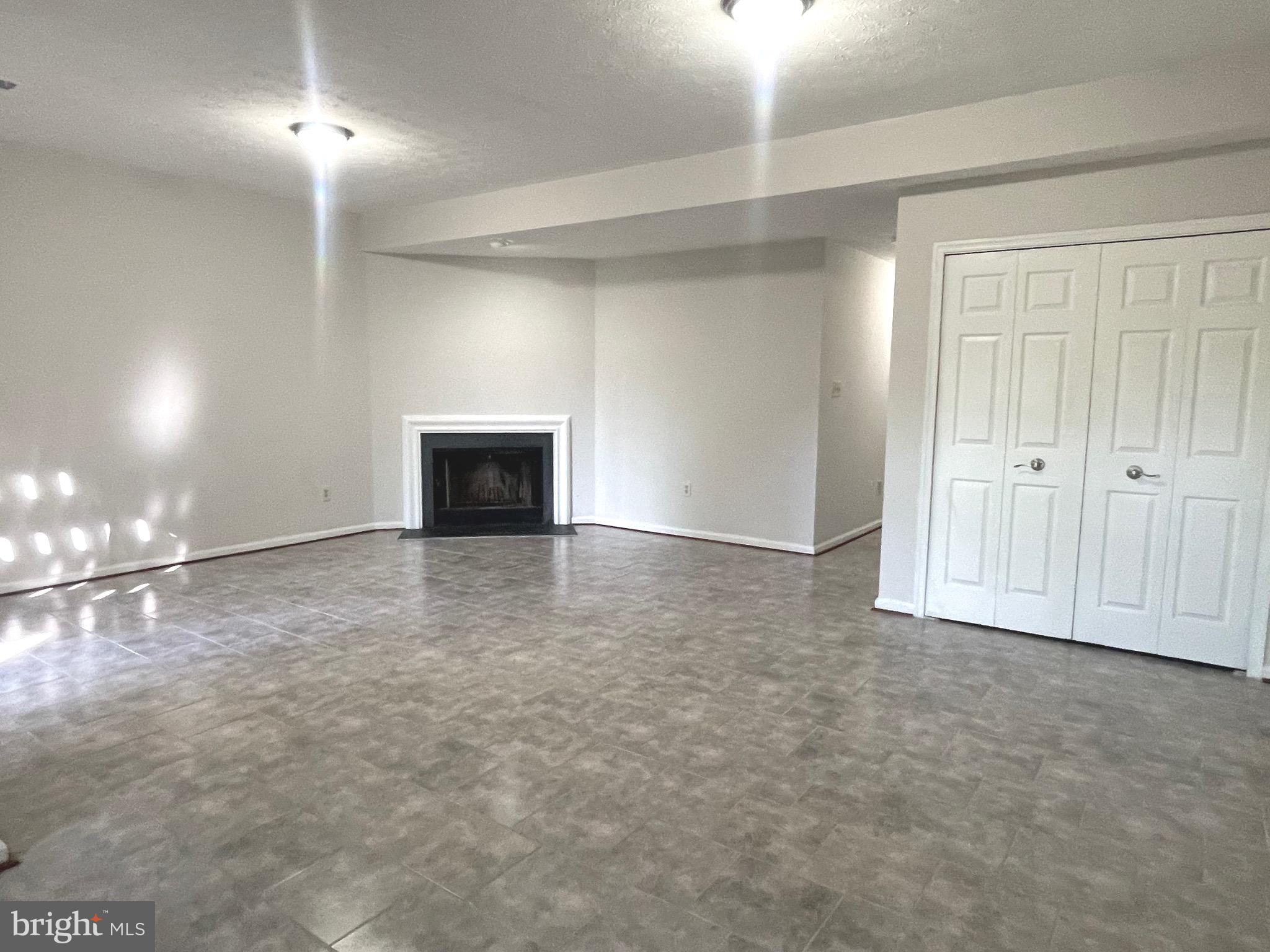 SULLY STATION - Residential