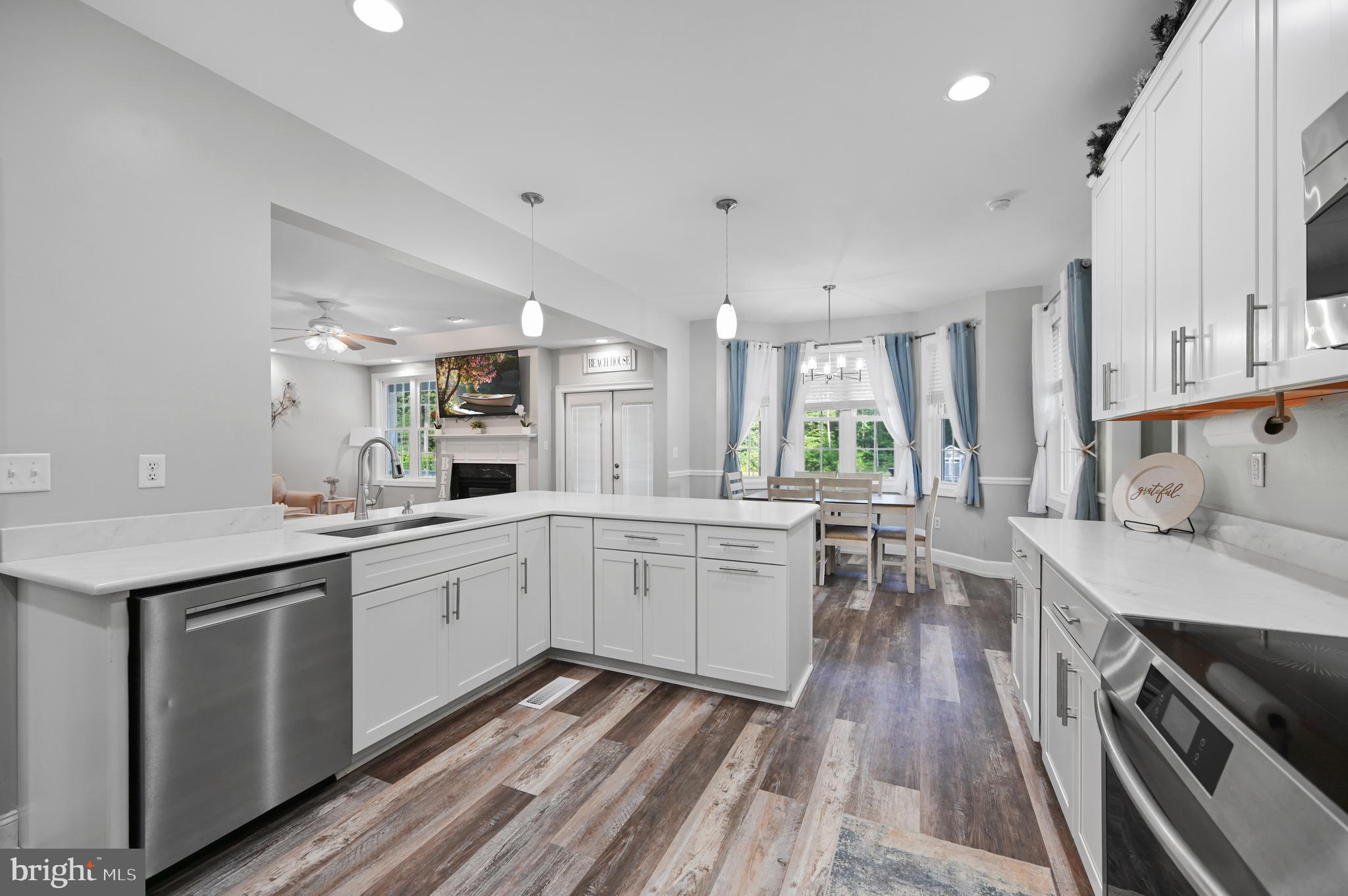 DEERE COUNTRY - Residential