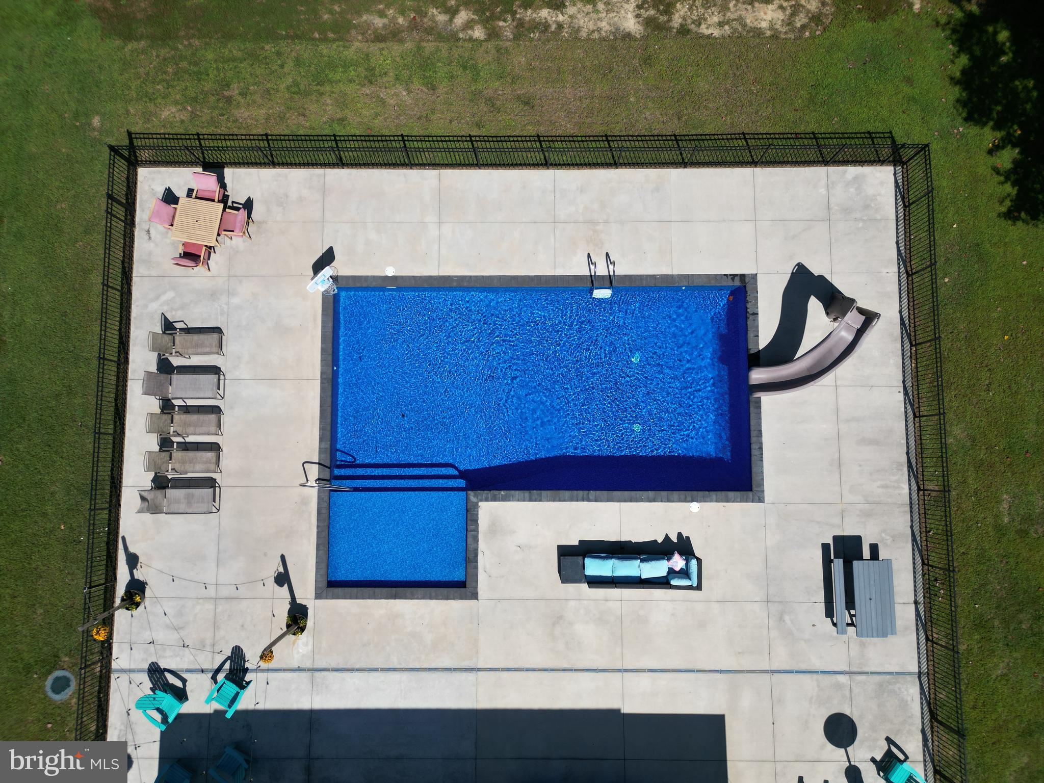 DEERE COUNTRY - Residential