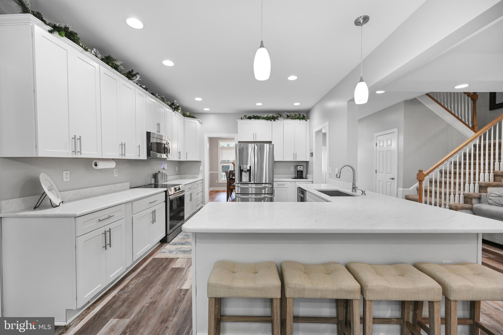 DEERE COUNTRY - Residential