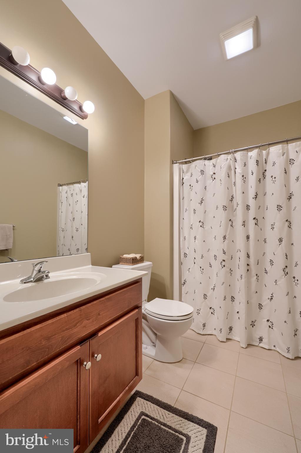 LAFAYETTE PLACE - Residential