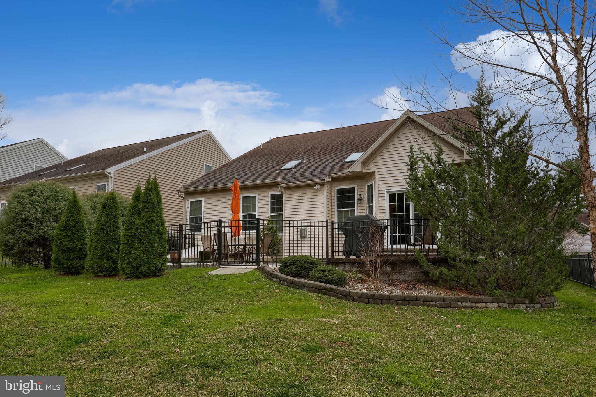 LAFAYETTE PLACE - Residential