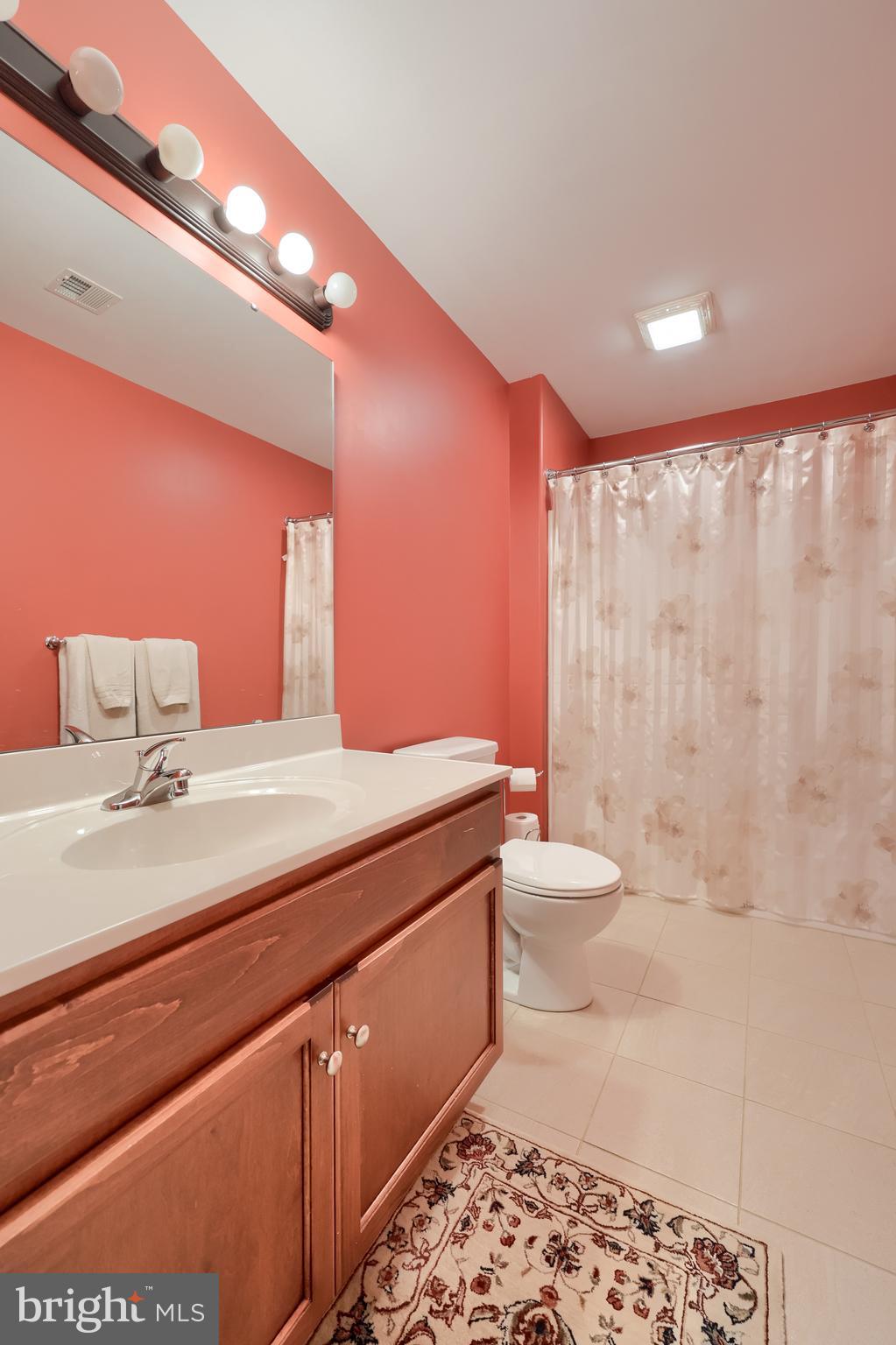 LAFAYETTE PLACE - Residential