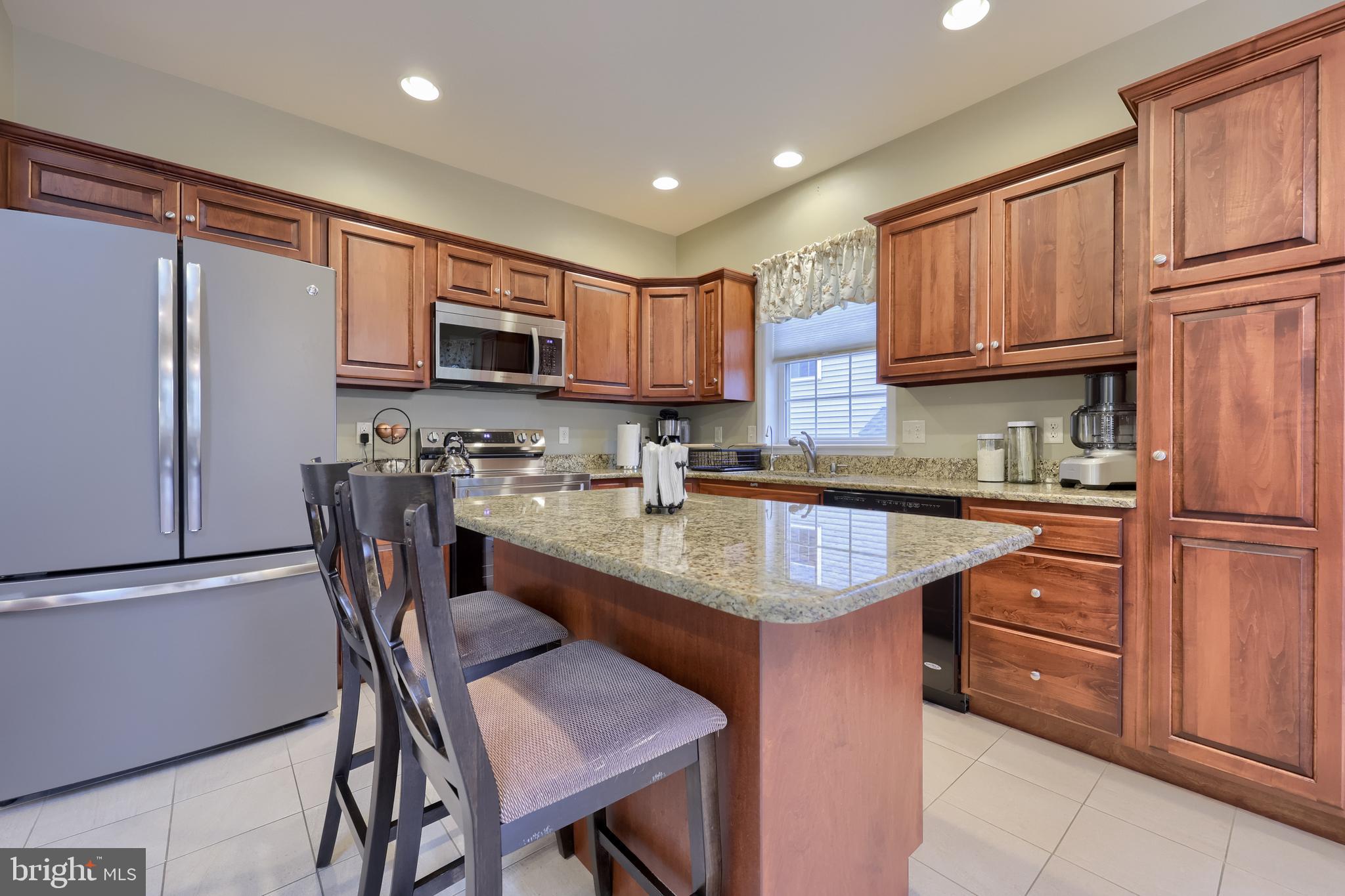 LAFAYETTE PLACE - Residential