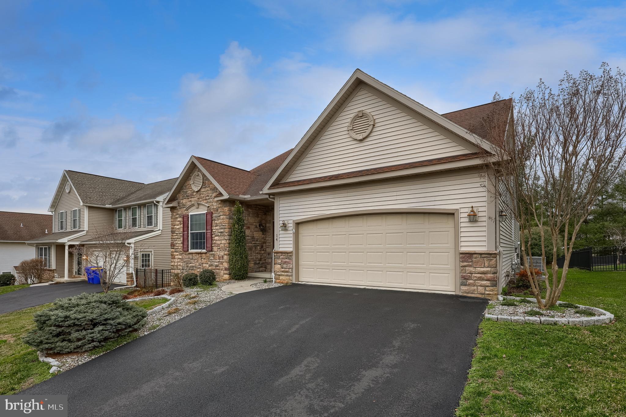 LAFAYETTE PLACE - Residential