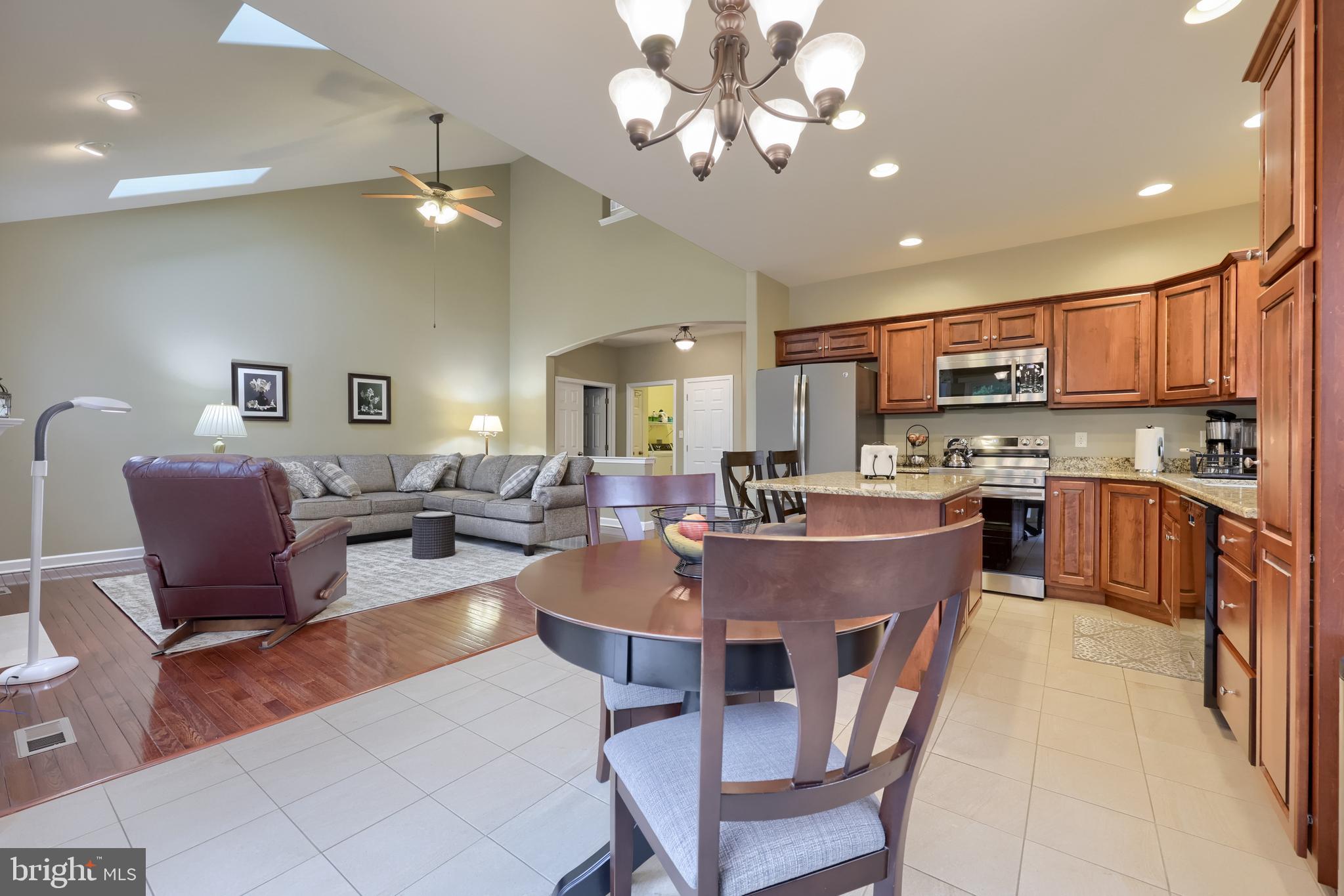 LAFAYETTE PLACE - Residential