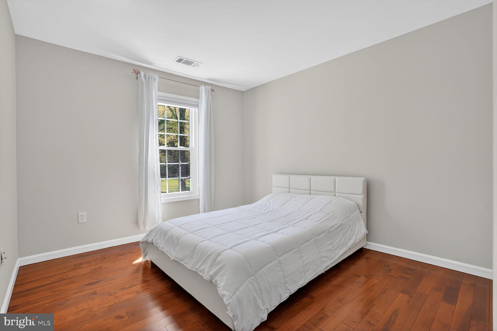 VALE PARK WEST - Residential