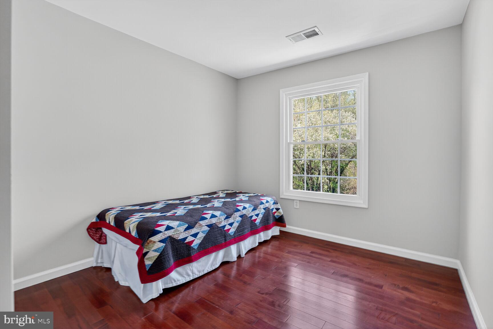 VALE PARK WEST - Residential