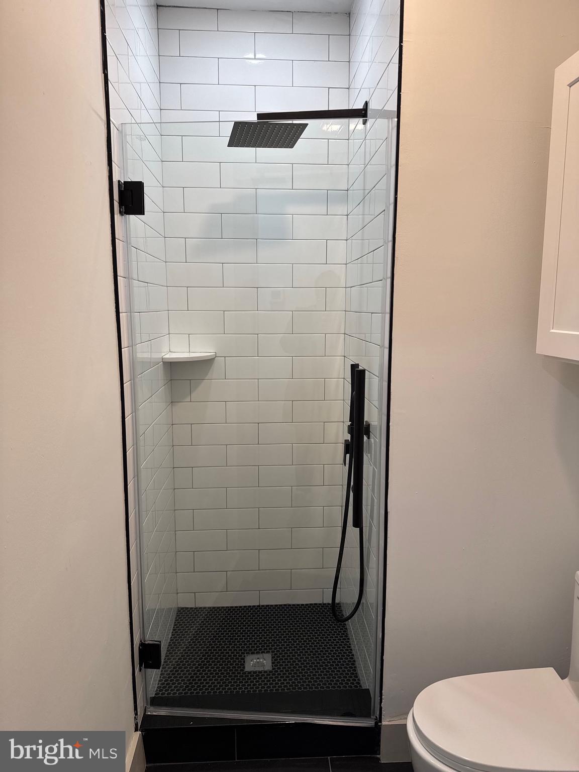 TEMPLE UNIVERSITY - Residential Lease