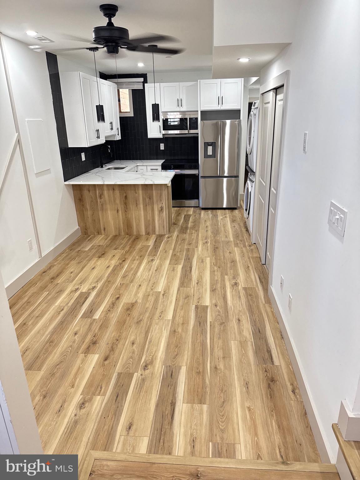 TEMPLE UNIVERSITY - Residential Lease