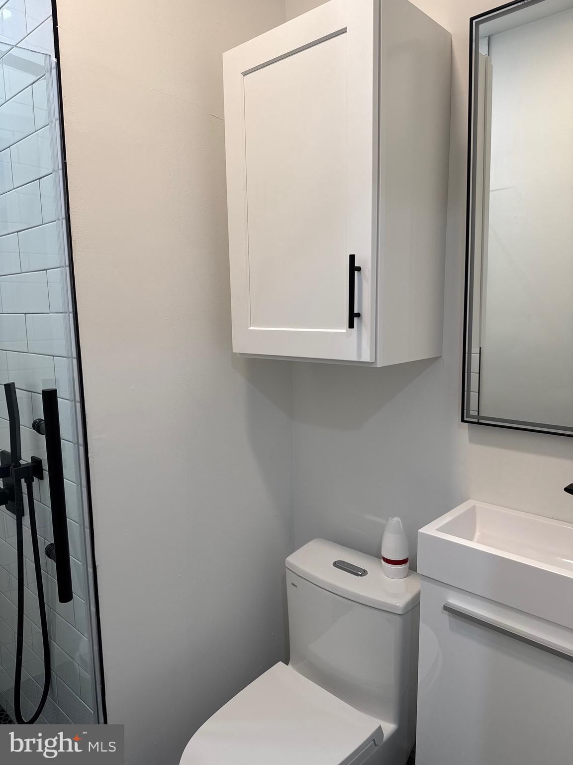 TEMPLE UNIVERSITY - Residential Lease