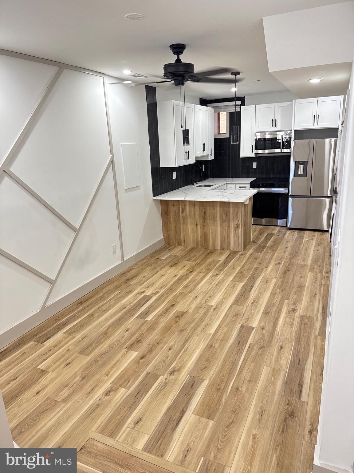 TEMPLE UNIVERSITY - Residential Lease