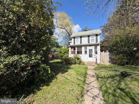 5014 DELAWARE STREET COLLEGE PARK MD 20740