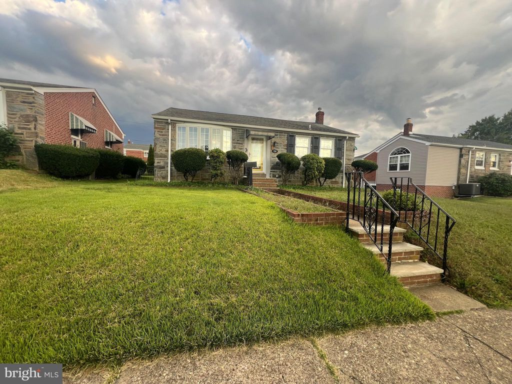 Photo of 7703 Brous Avenue, PHILADELPHIA, PA 19152 (MLS # PAPH2591432)