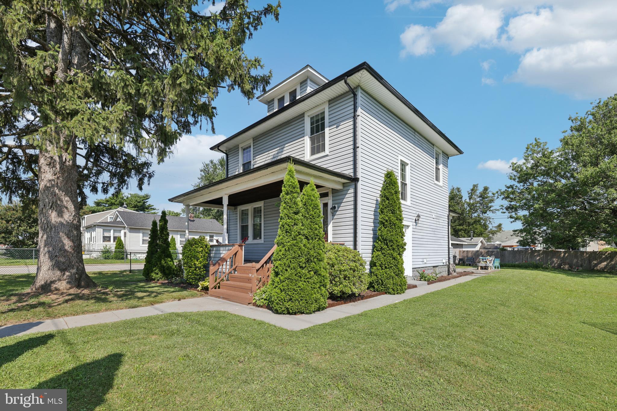 BROOKLYN HEIGHTS - Residential
