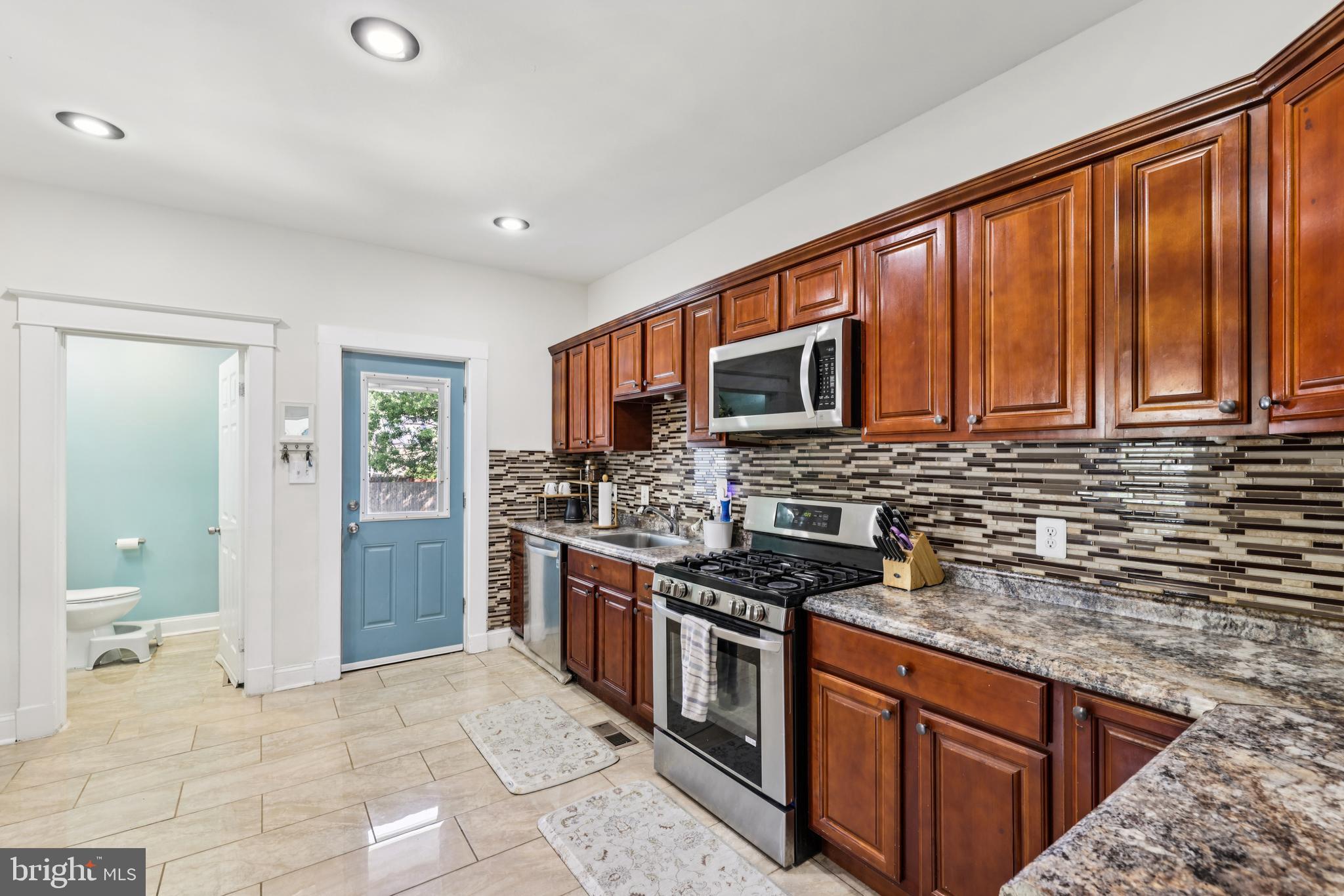 BROOKLYN HEIGHTS - Residential