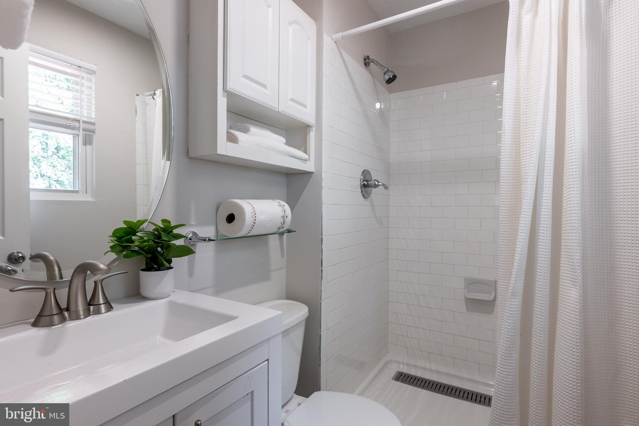 ROCK CREEK ESTATES - Residential