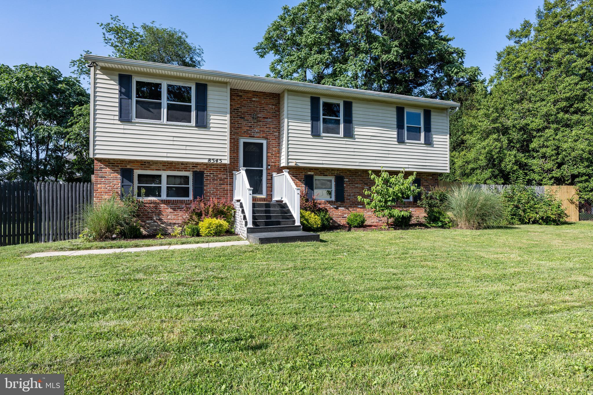 ROCK CREEK ESTATES - Residential