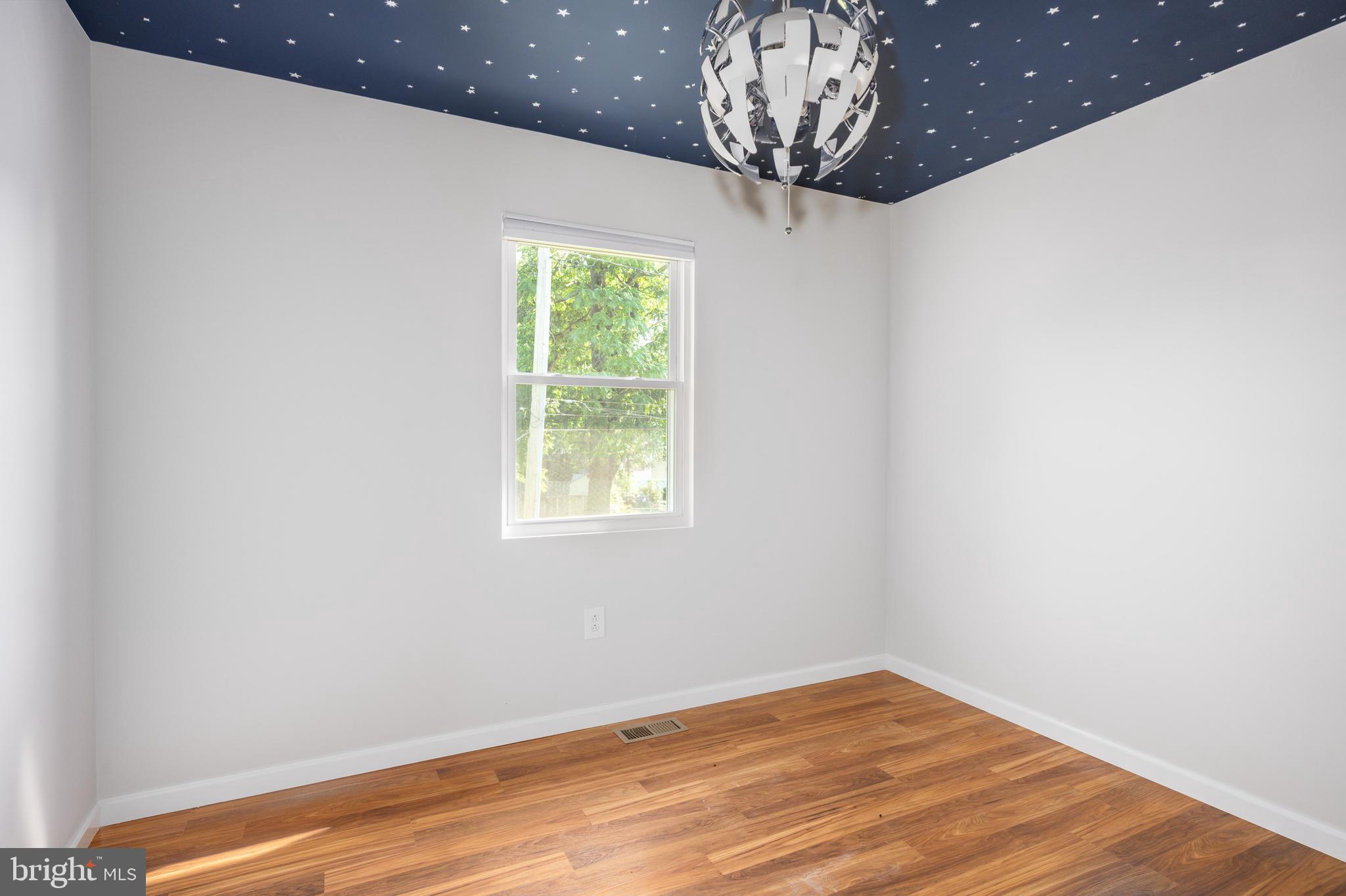 ROCK CREEK ESTATES - Residential