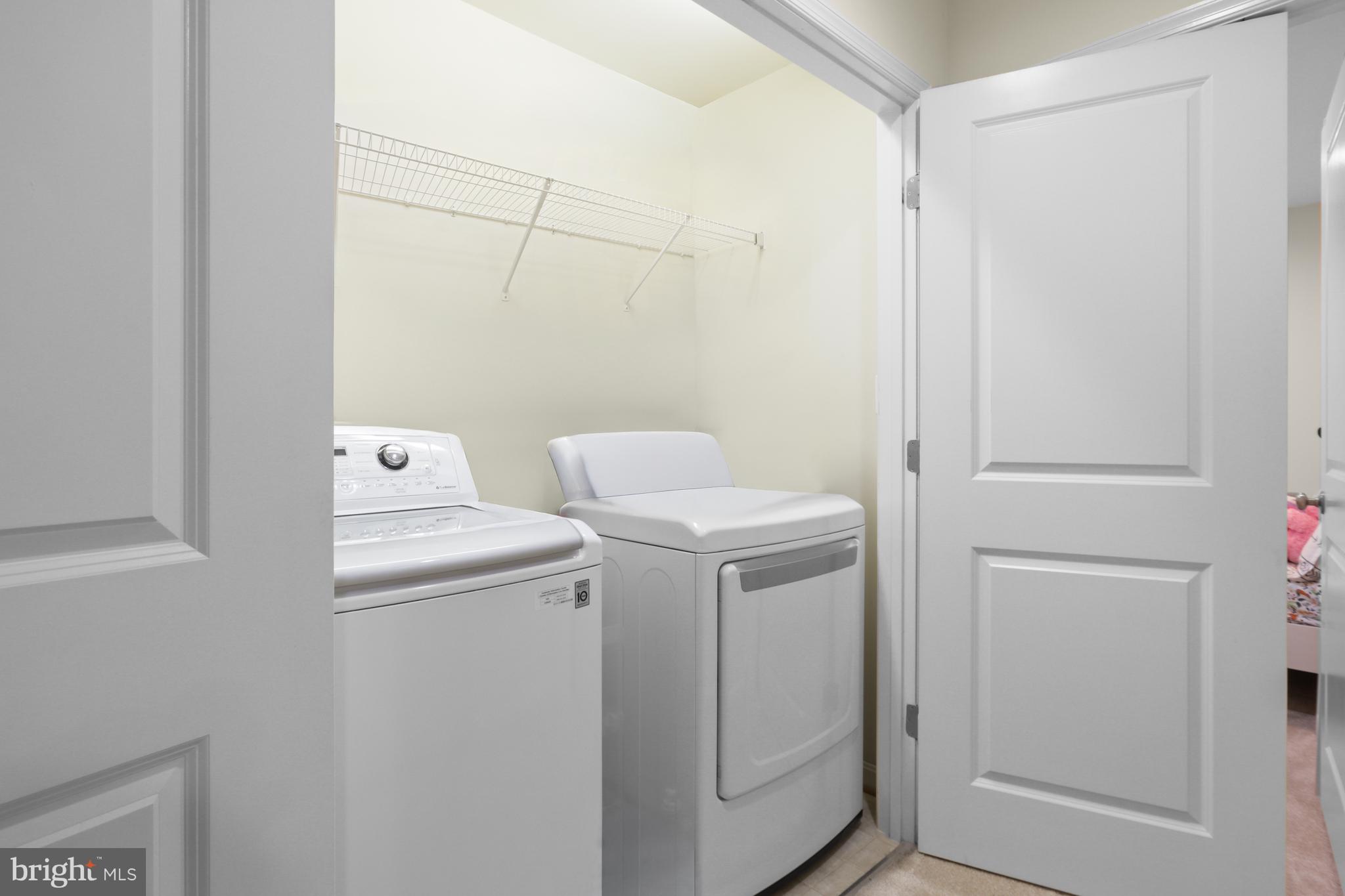 PEMBROOKE - Residential