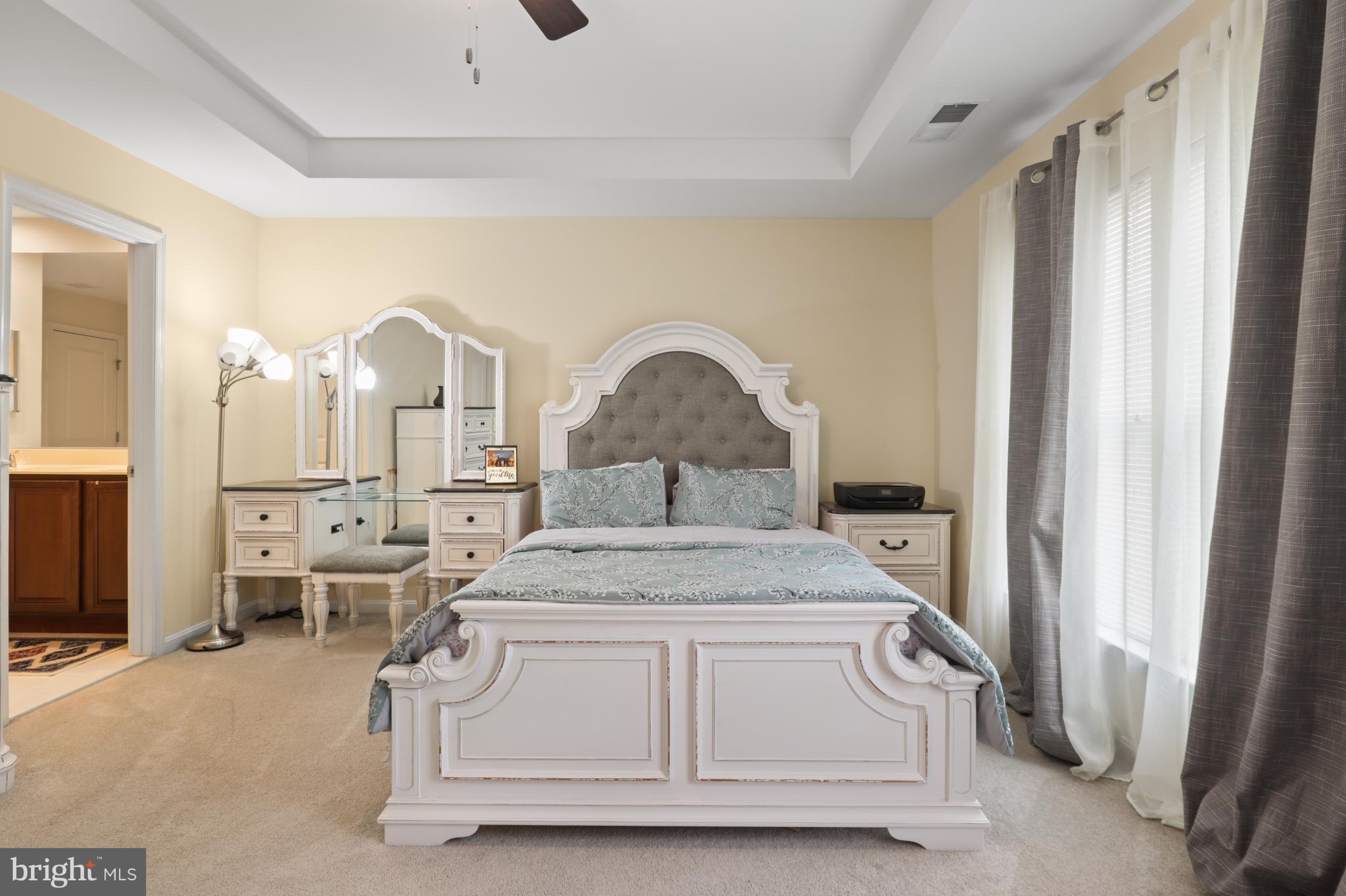 PEMBROOKE - Residential