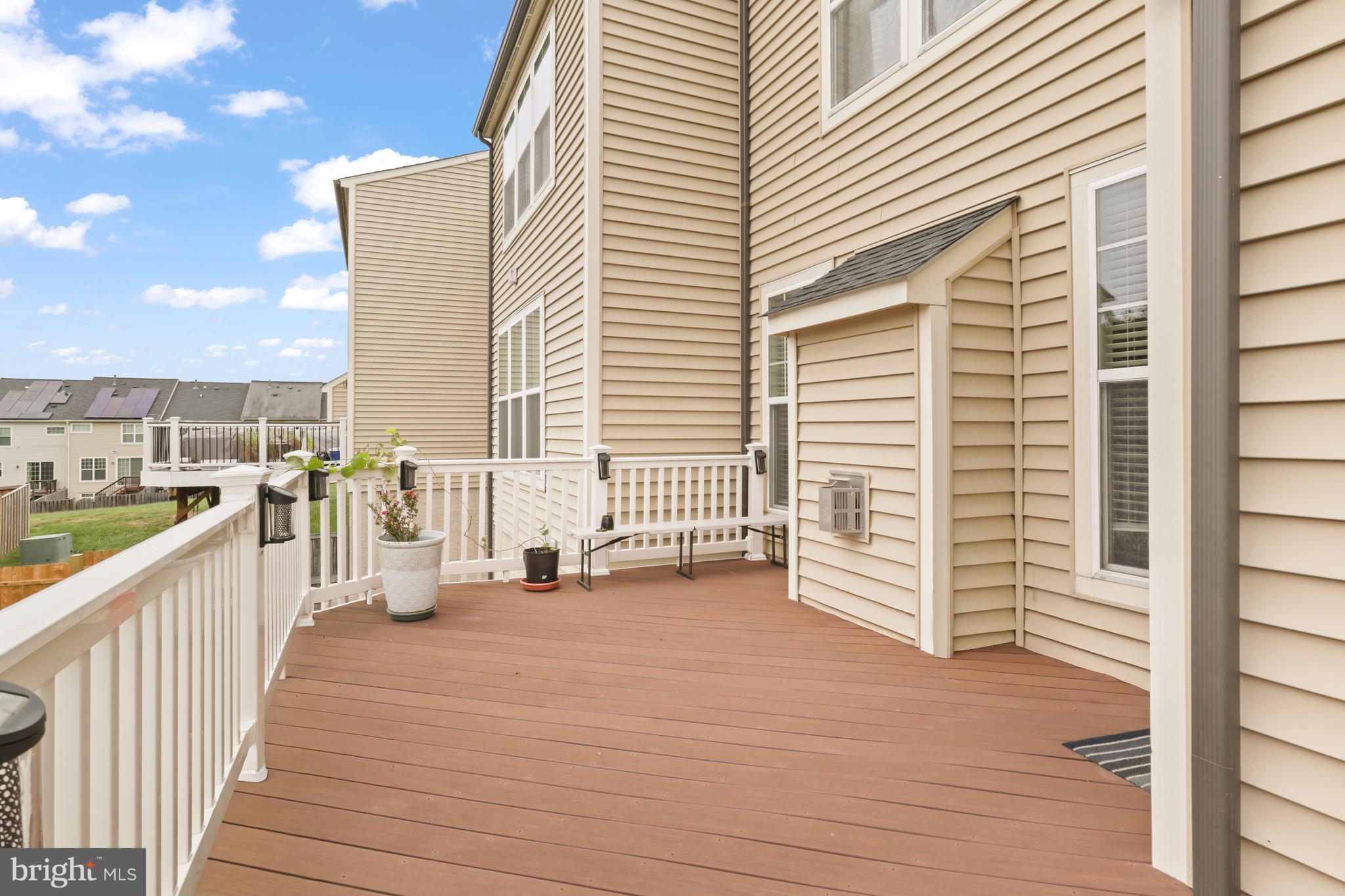 PEMBROOKE - Residential