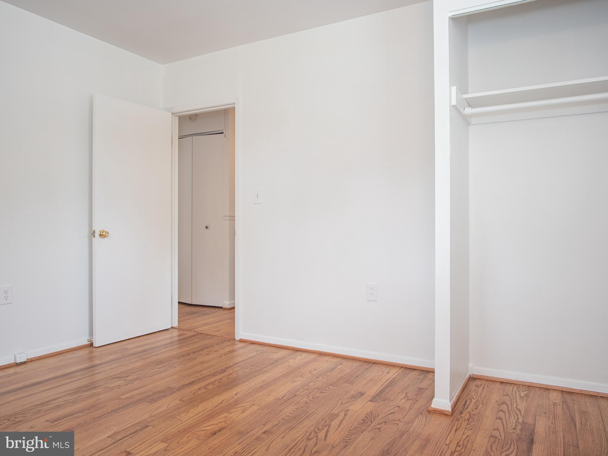 TOLLGATE - Residential