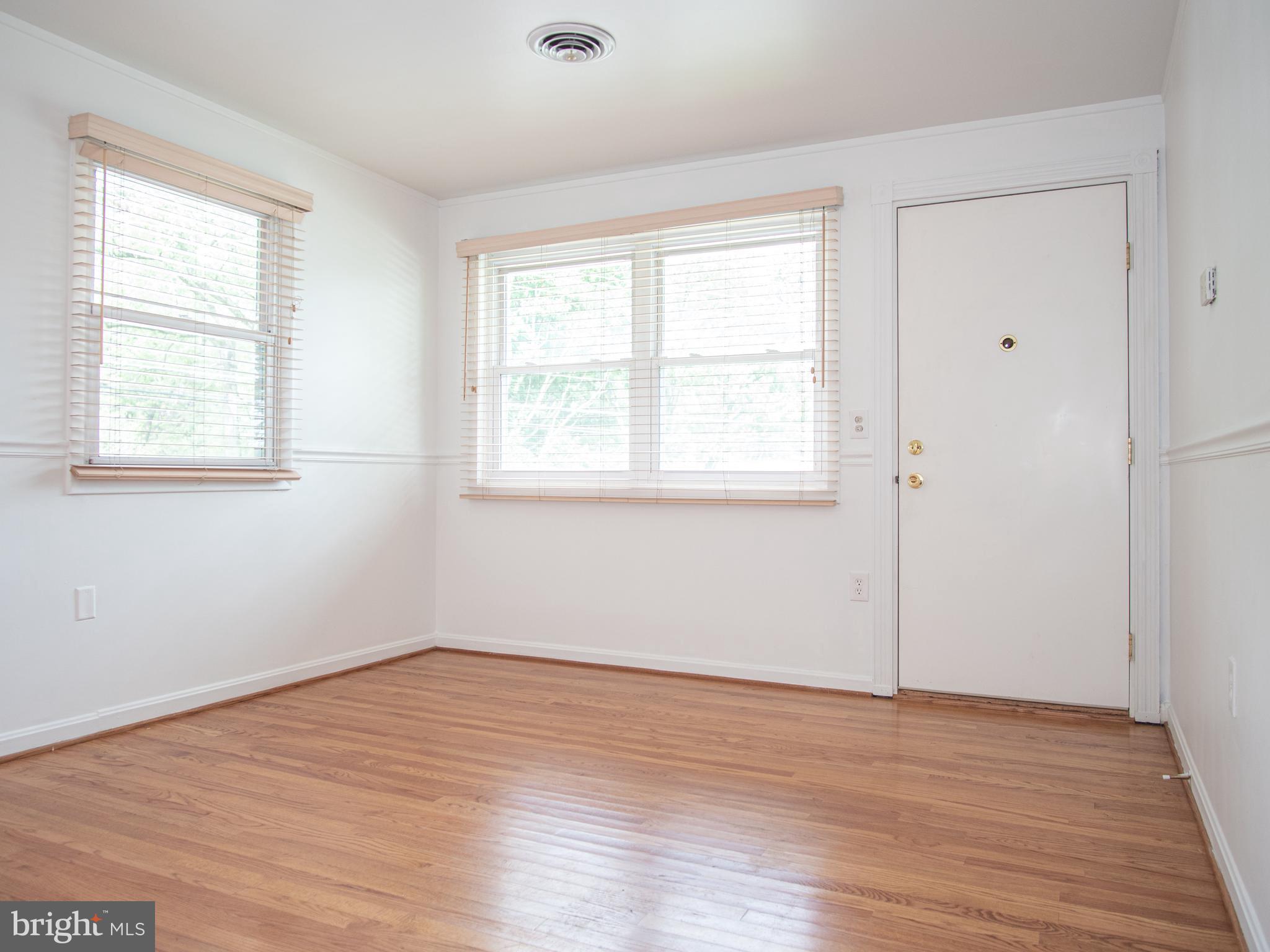 TOLLGATE - Residential