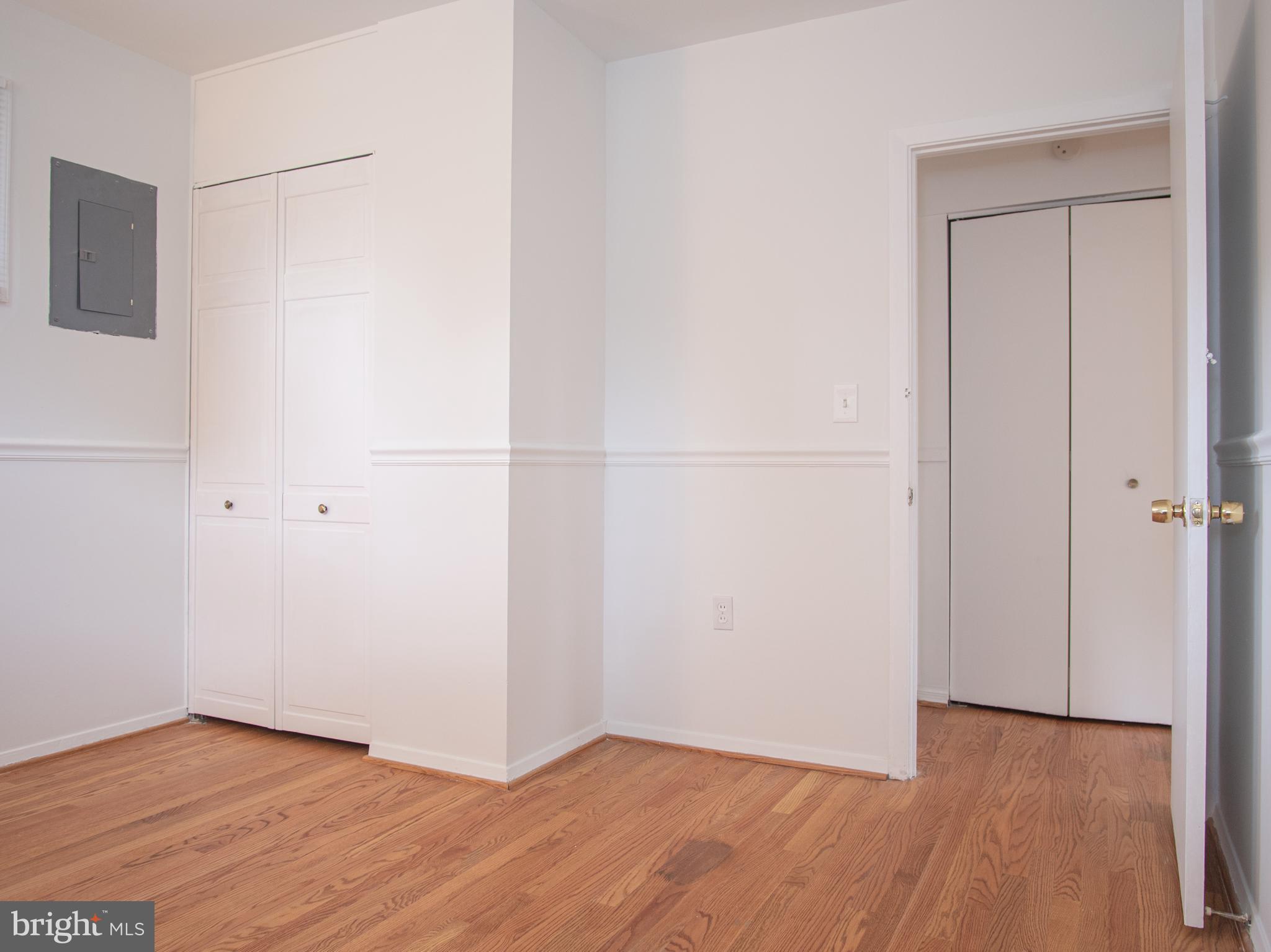 TOLLGATE - Residential