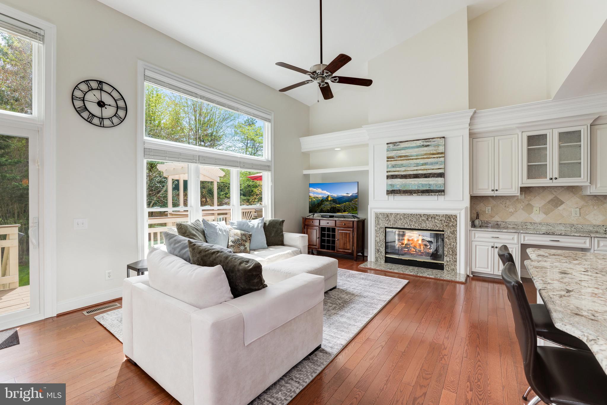 MCLEAN HUNDRED - Residential