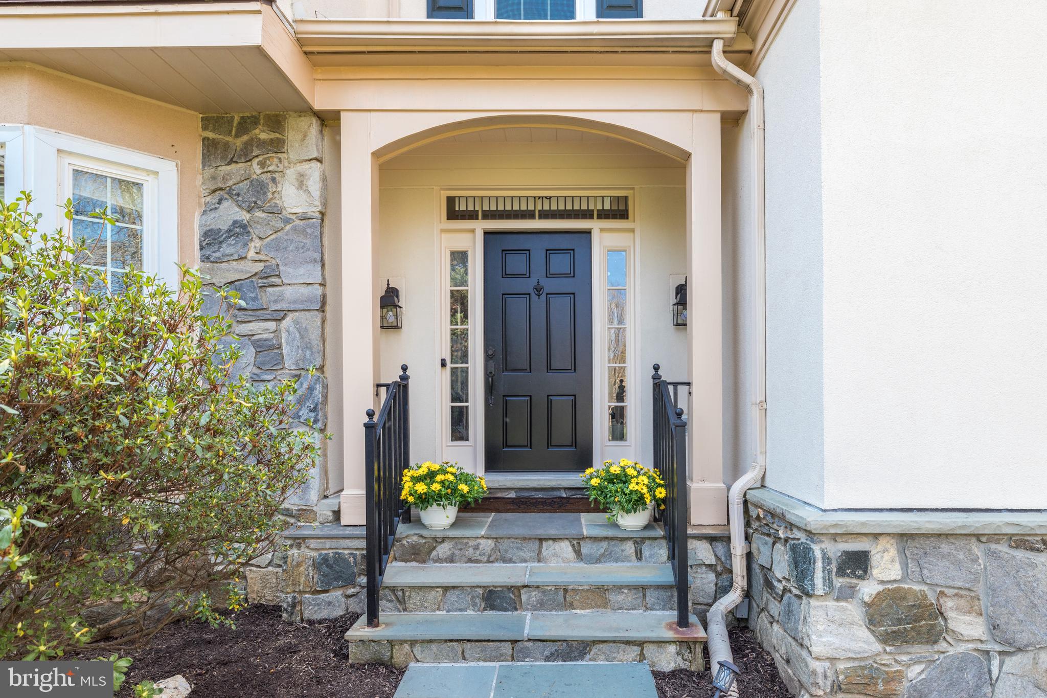 MCLEAN HUNDRED - Residential