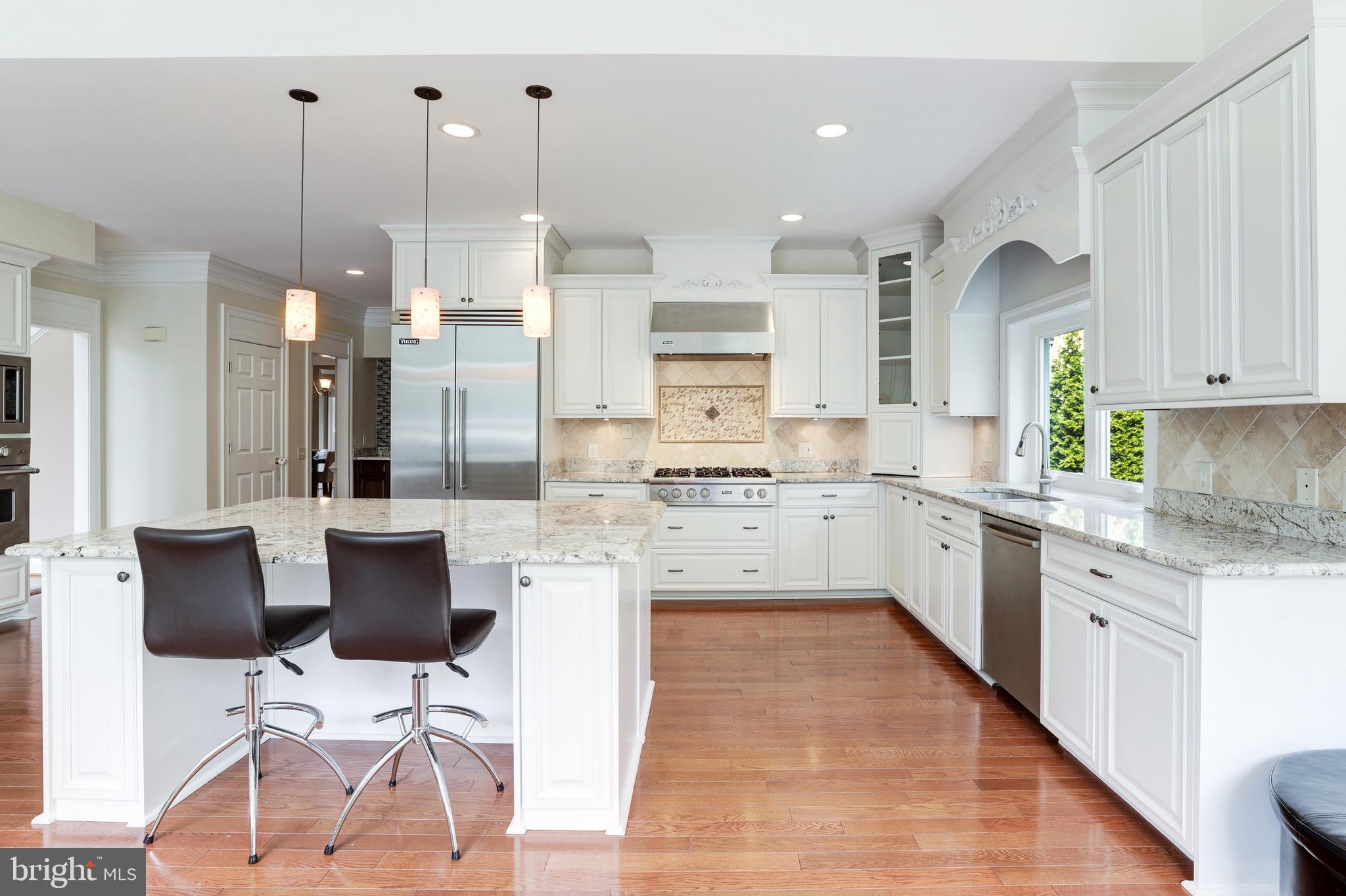 MCLEAN HUNDRED - Residential