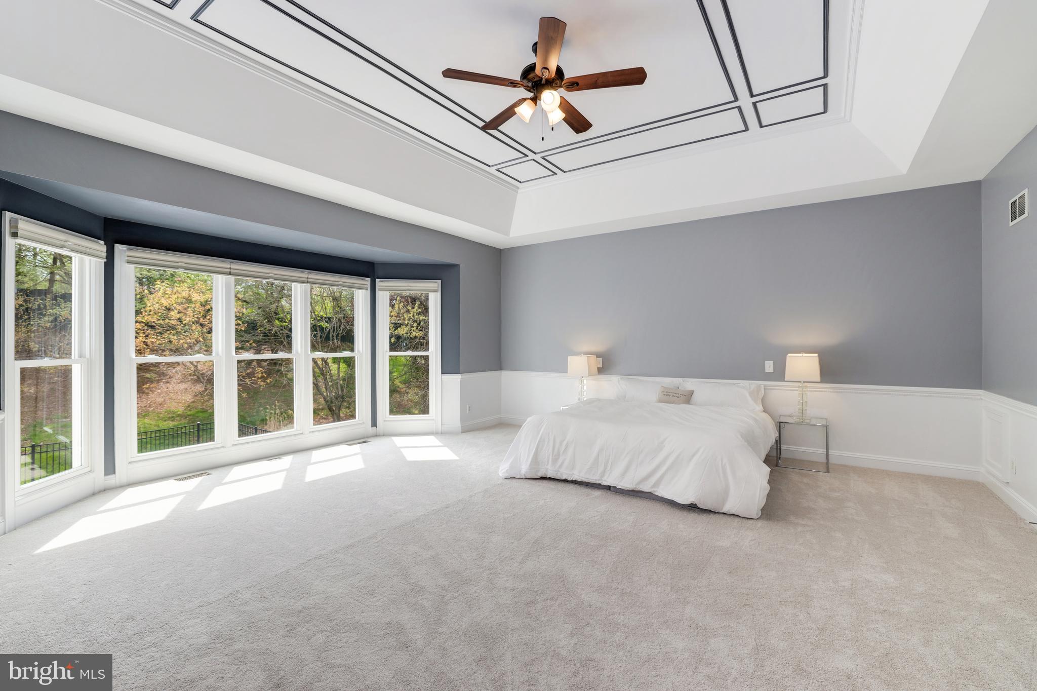 MCLEAN HUNDRED - Residential