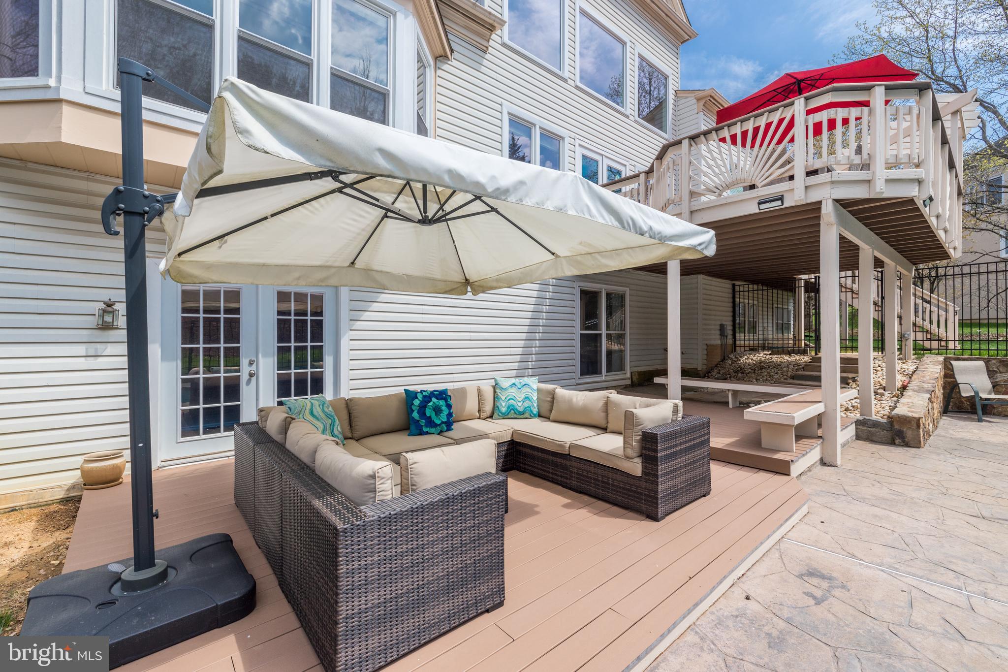 MCLEAN HUNDRED - Residential