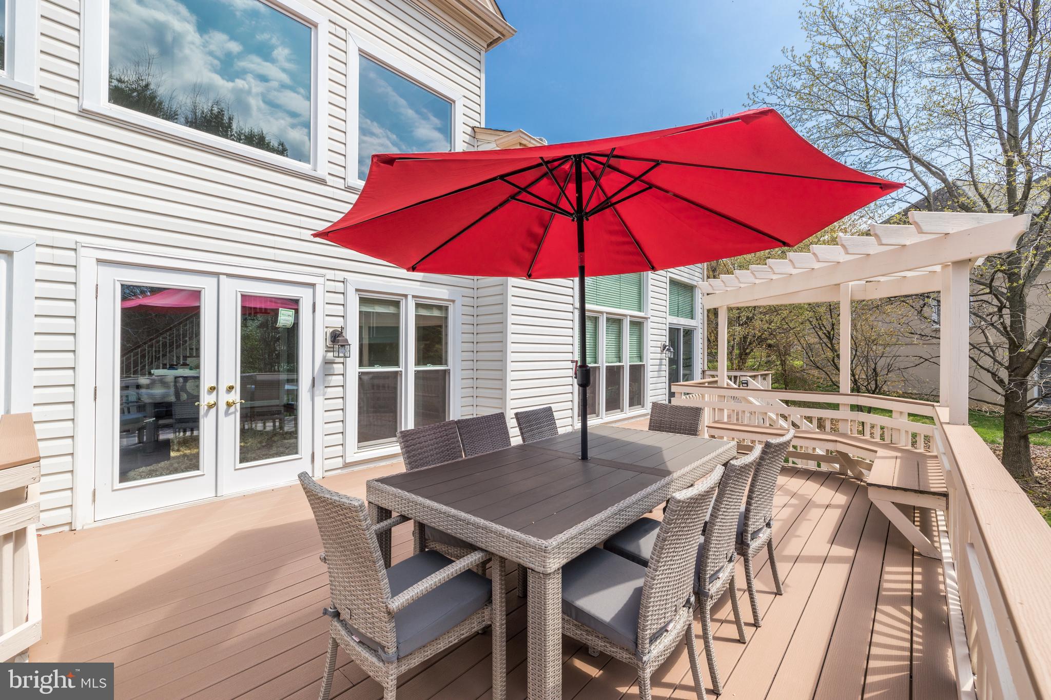 MCLEAN HUNDRED - Residential