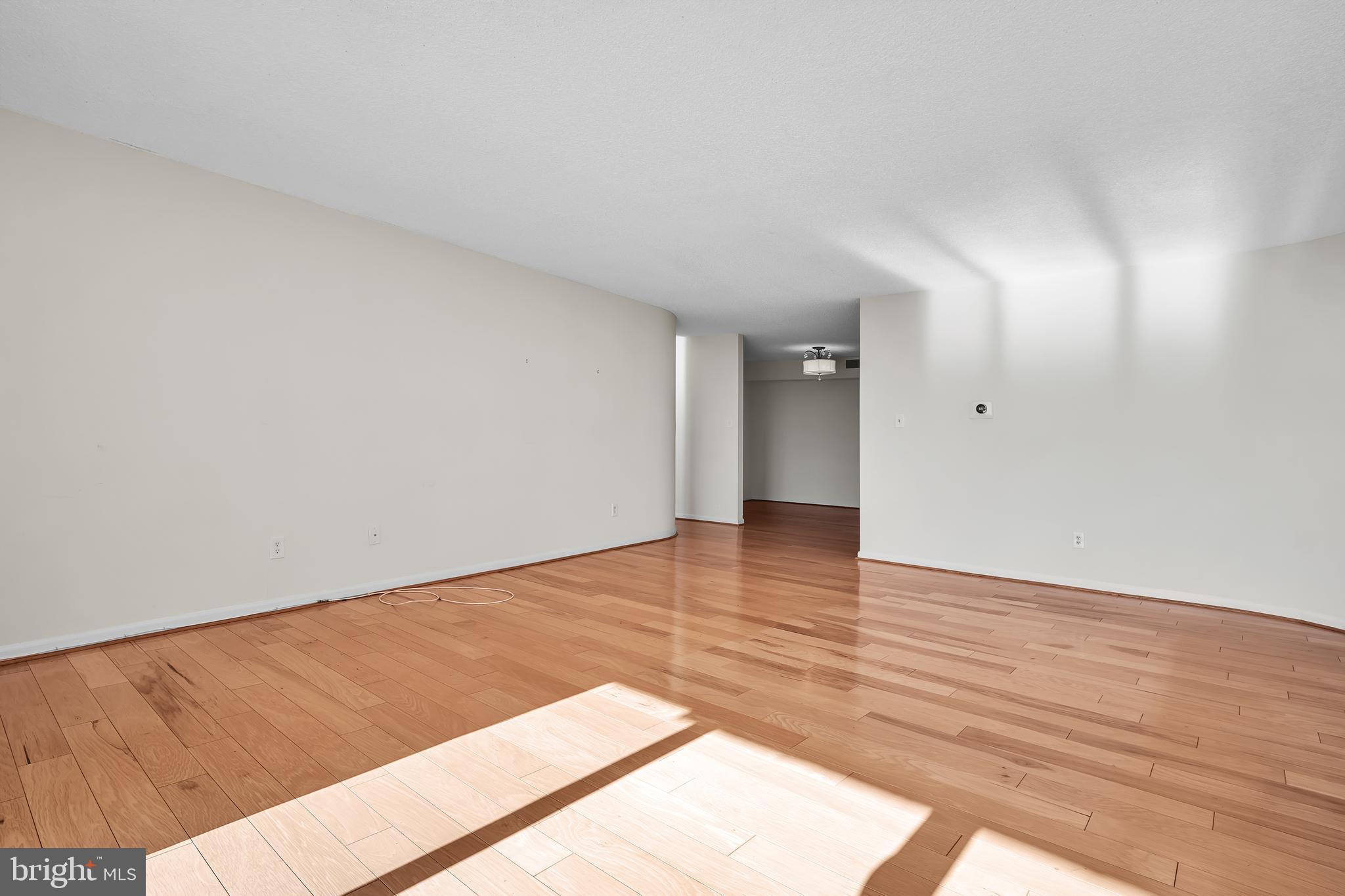 THE REPRESENTATIVE - Residential Lease