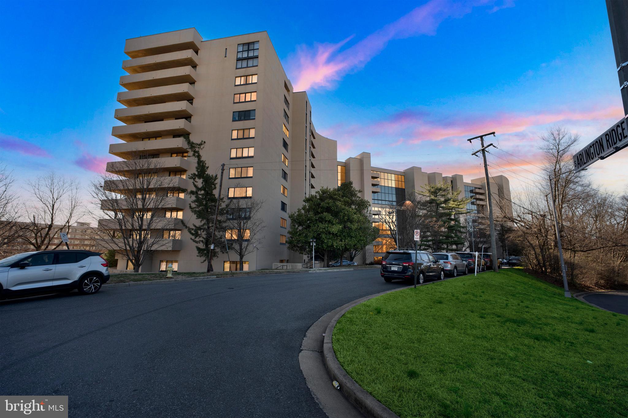 THE REPRESENTATIVE - Residential Lease