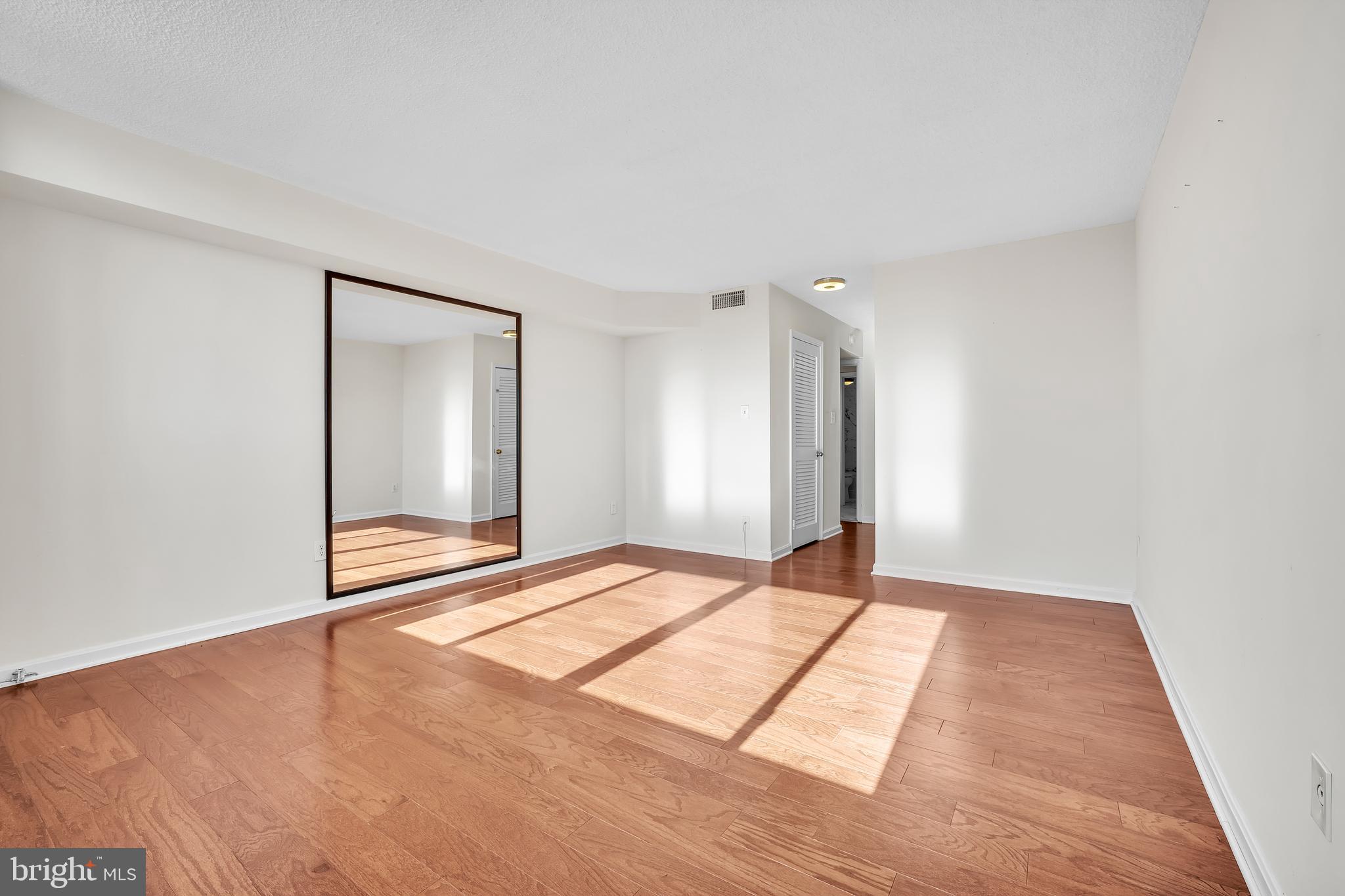 THE REPRESENTATIVE - Residential Lease